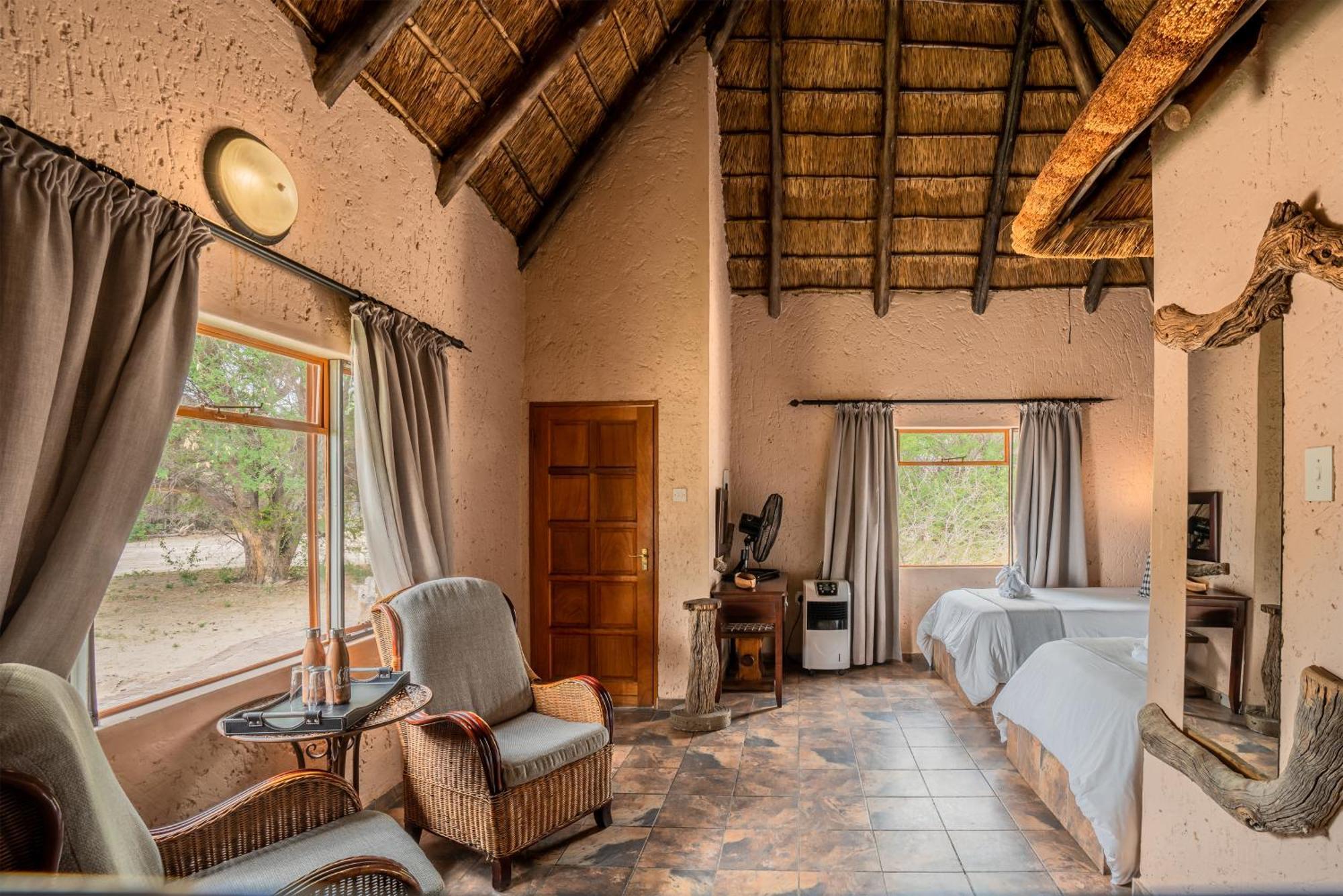 Grassland Safari Lodge Ghanzi Экстерьер фото